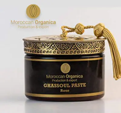 Traditional Moroccan rhassoul clay and rose face mask